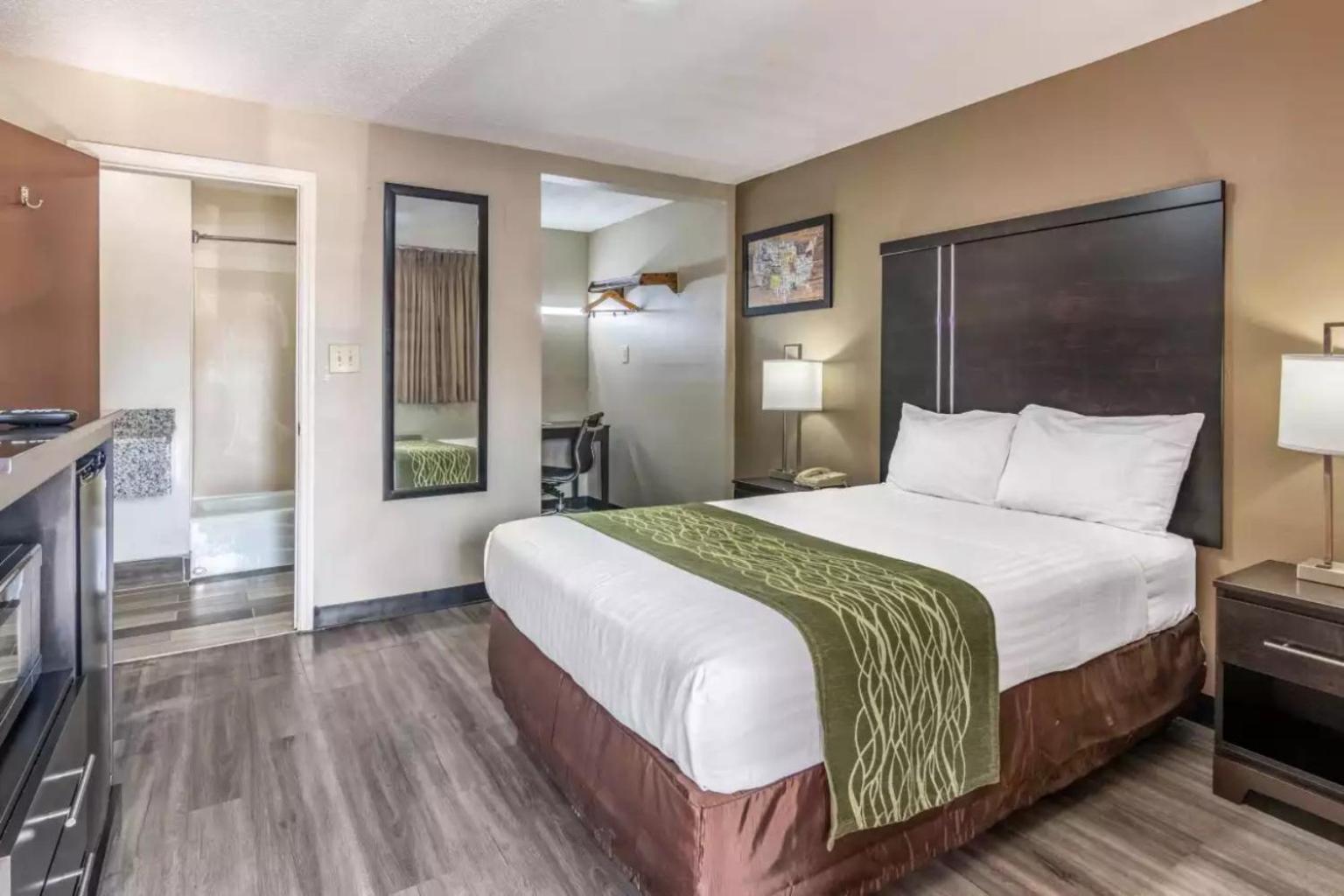 Americas Best Value Inn Opelika Exterior photo