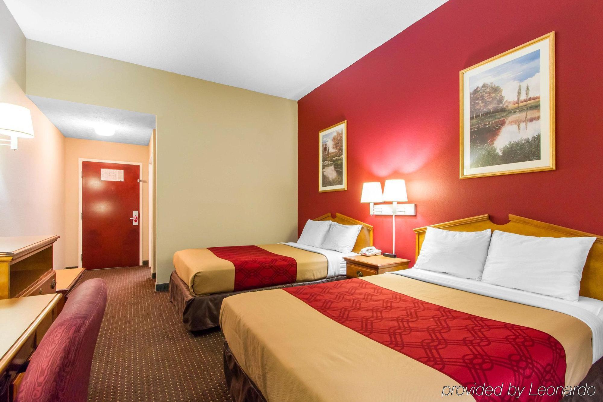Americas Best Value Inn Opelika Exterior photo